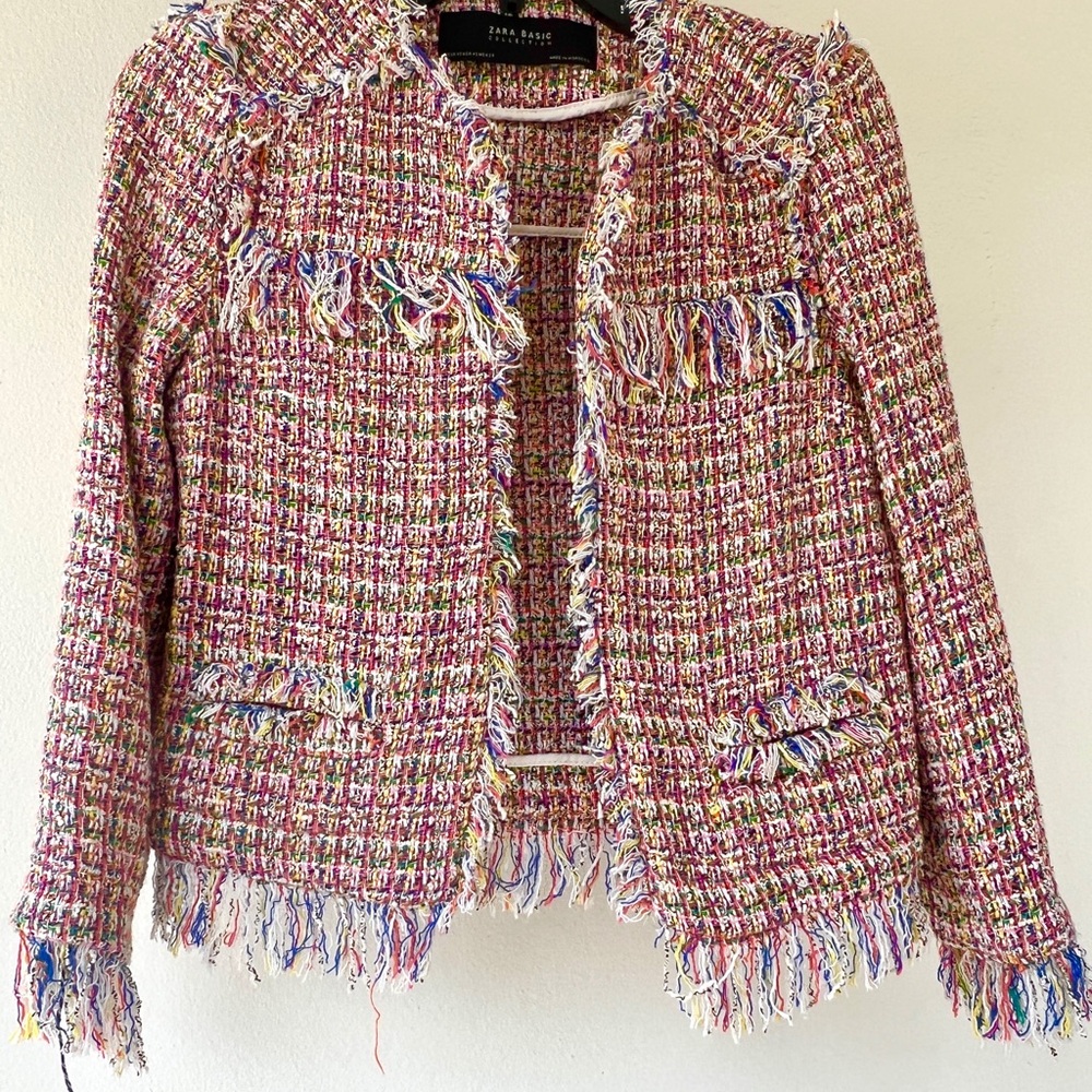 𝅺Zara Basic multi color fringe Tweed Jacket never worn